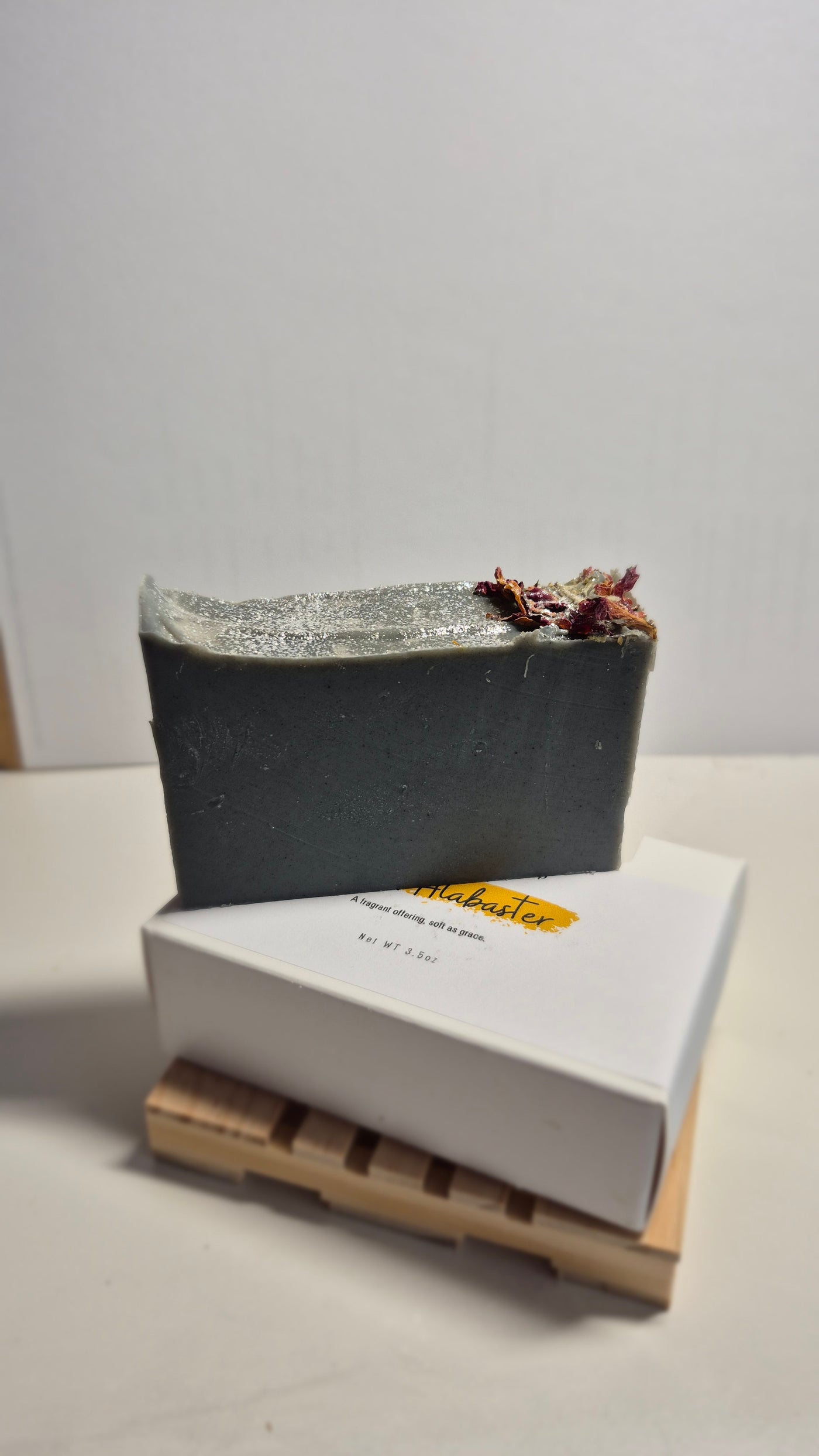 Spiced Alabaster – Coconut Oil Free, Sensitive Skin Soap with Frankincense, Myrrh & Charcoal