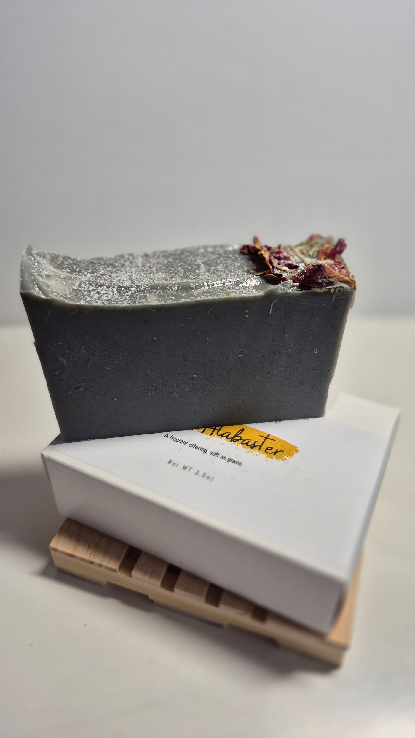 Spiced Alabaster – Coconut Oil Free, Sensitive Skin Soap with Frankincense, Myrrh & Charcoal